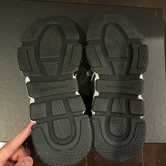 Never really wore these shoes but once or twice, Prestine condition - Picture 4 of 5